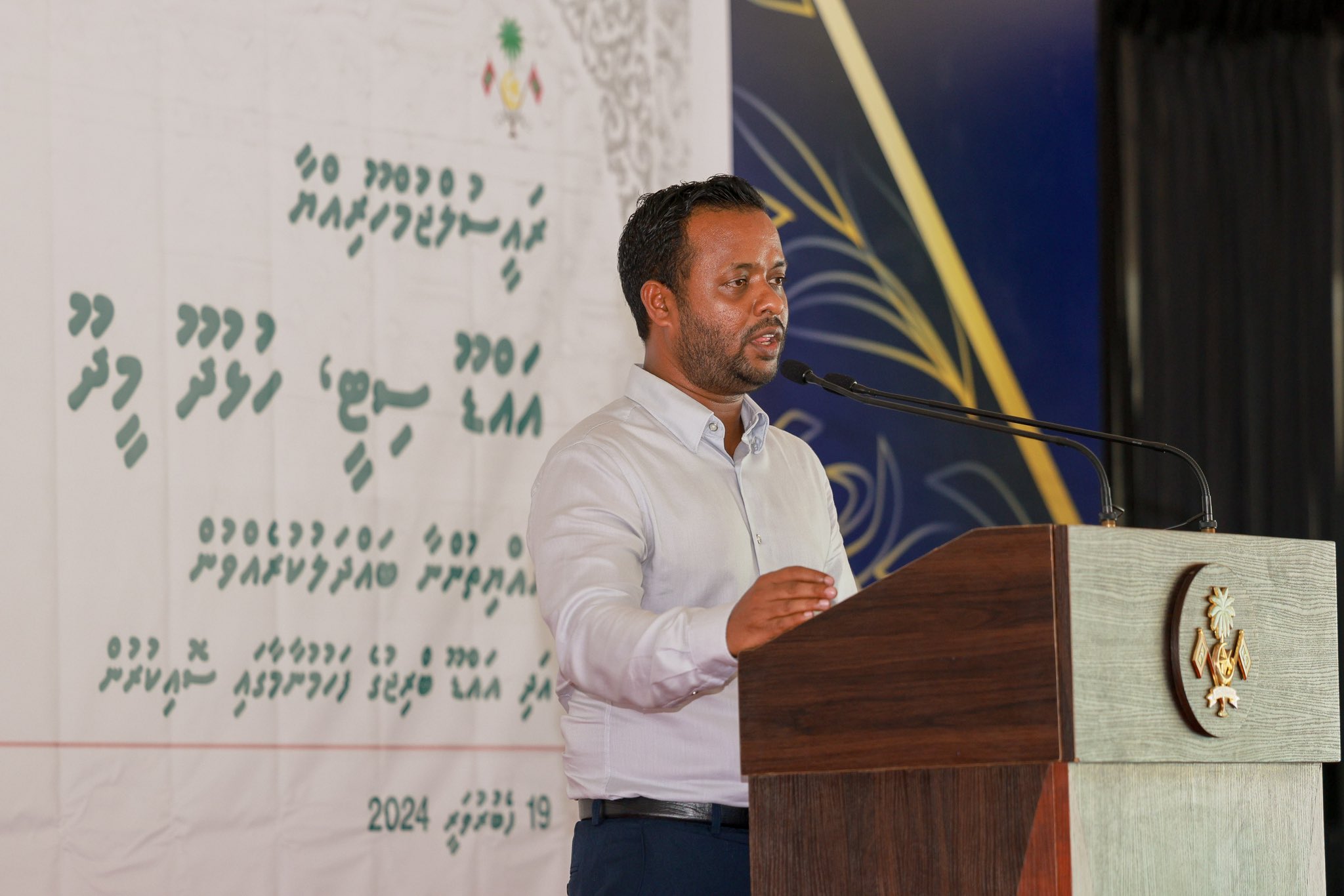 އައްޑޫ ބްރިޖް މަޝްރޫއުއަށް ލަފާދޭނެ ބަޔަކު ހޯދަނީ